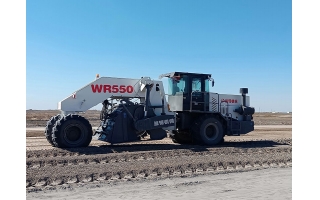 (中国)首页设备在吉林中交三公局松通高速