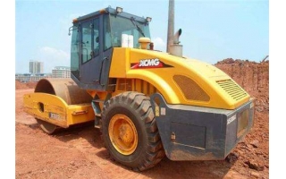 志广22吨压路机助力中铁十八局